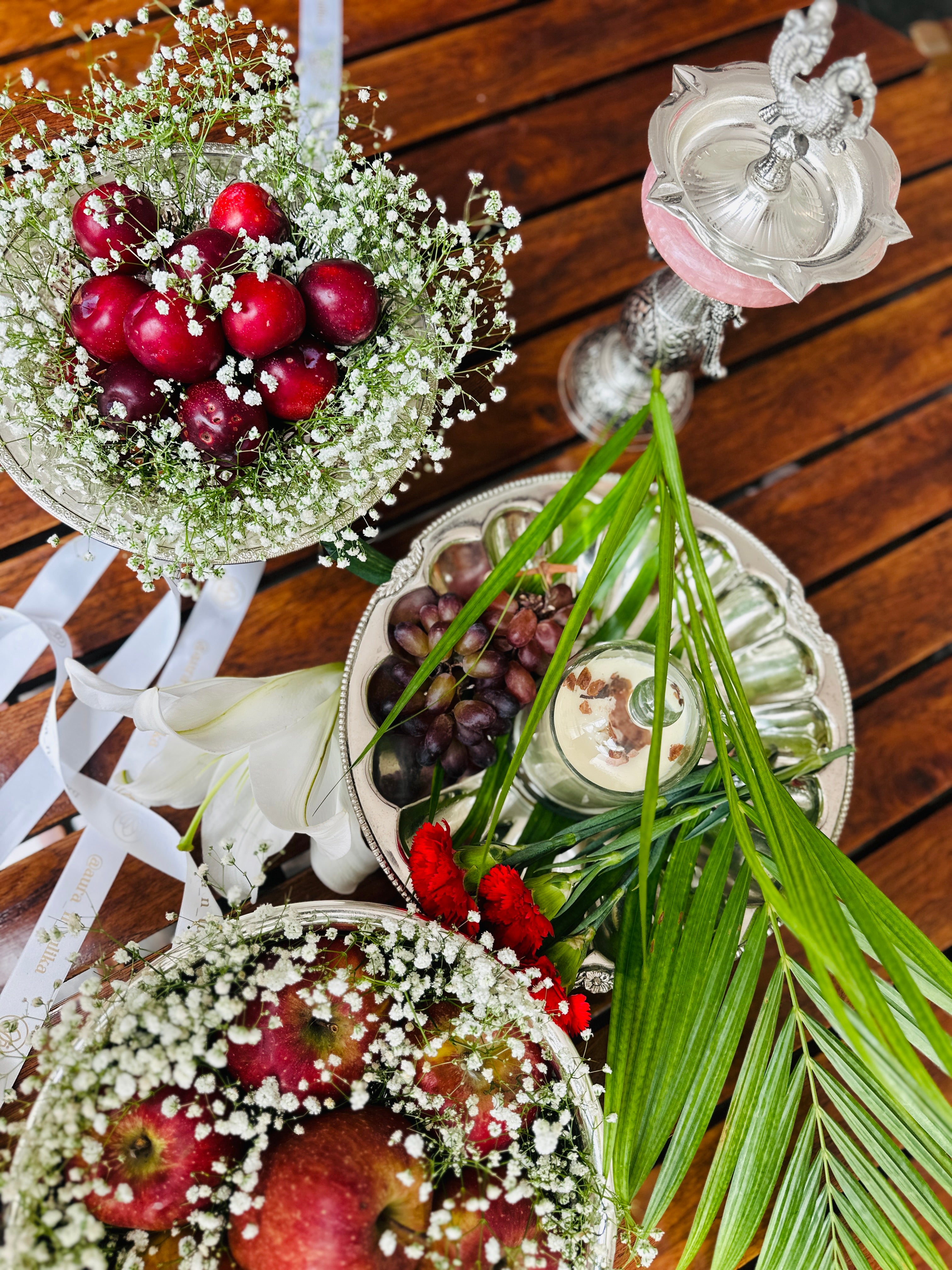 Silver Urli Fruit and Candle Festive Hamper - Image 4