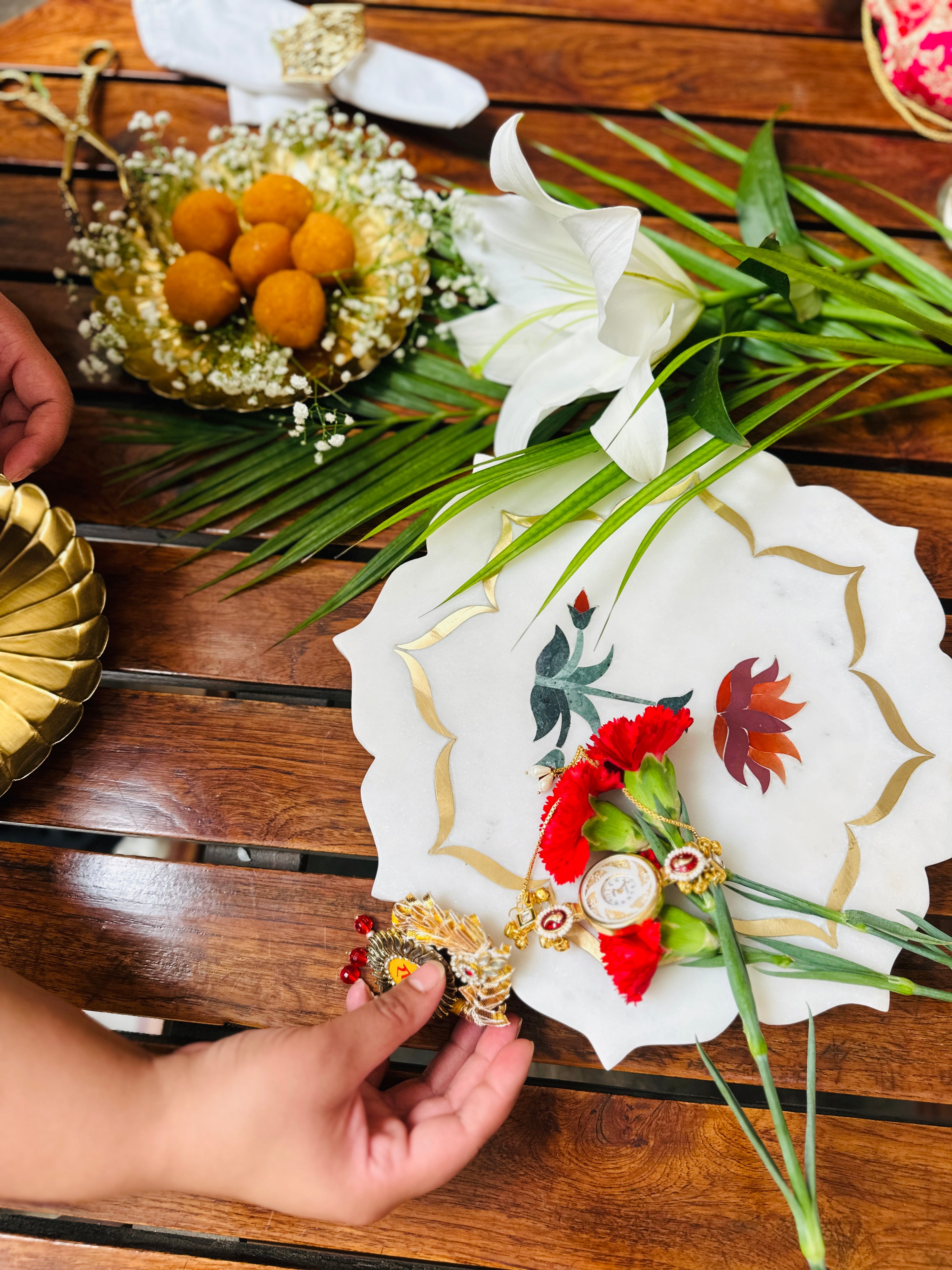 Pichwai Rakhi Puja Thali Hamper - Image 10