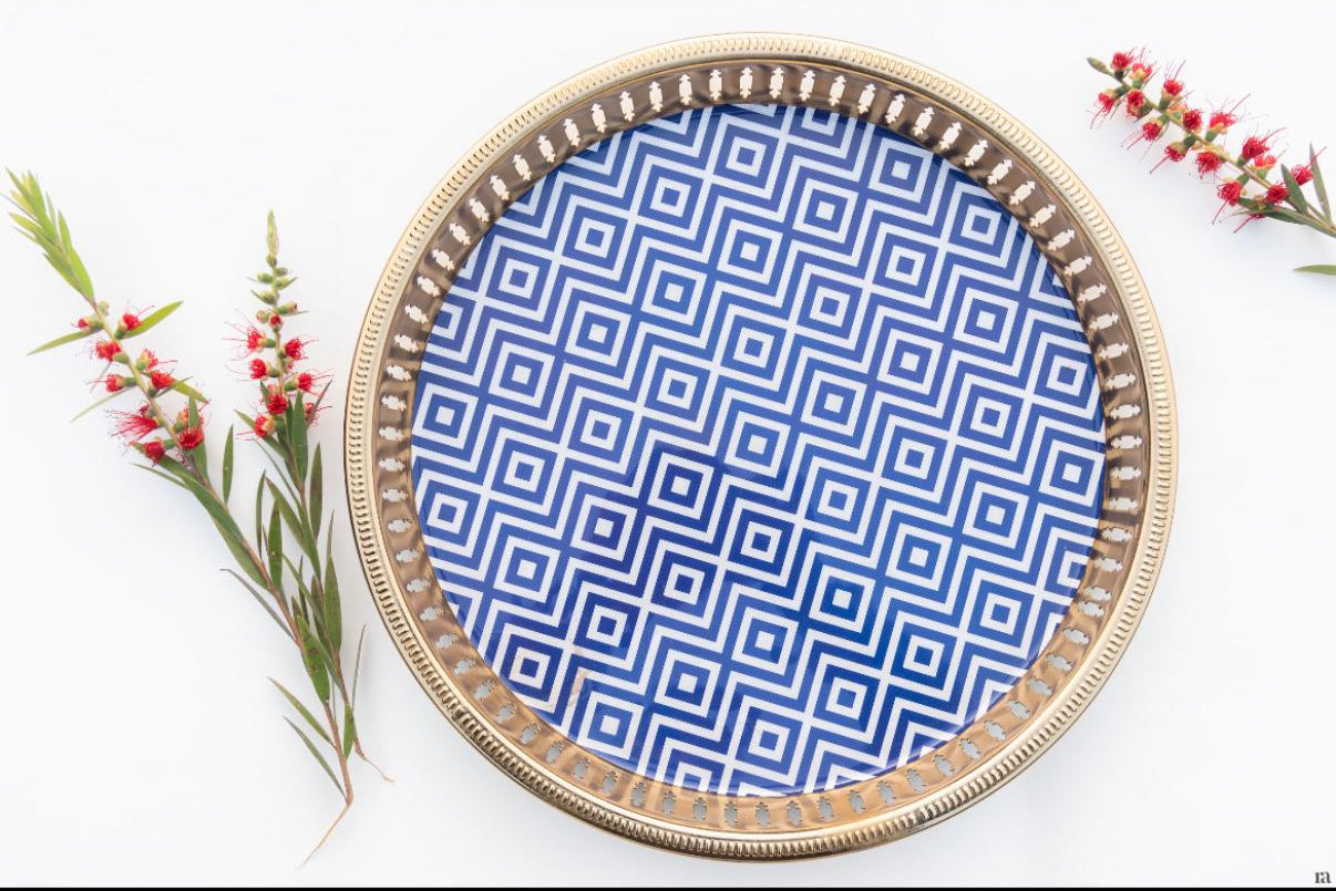 Royal Garden – Cutwork Metal Round Platter