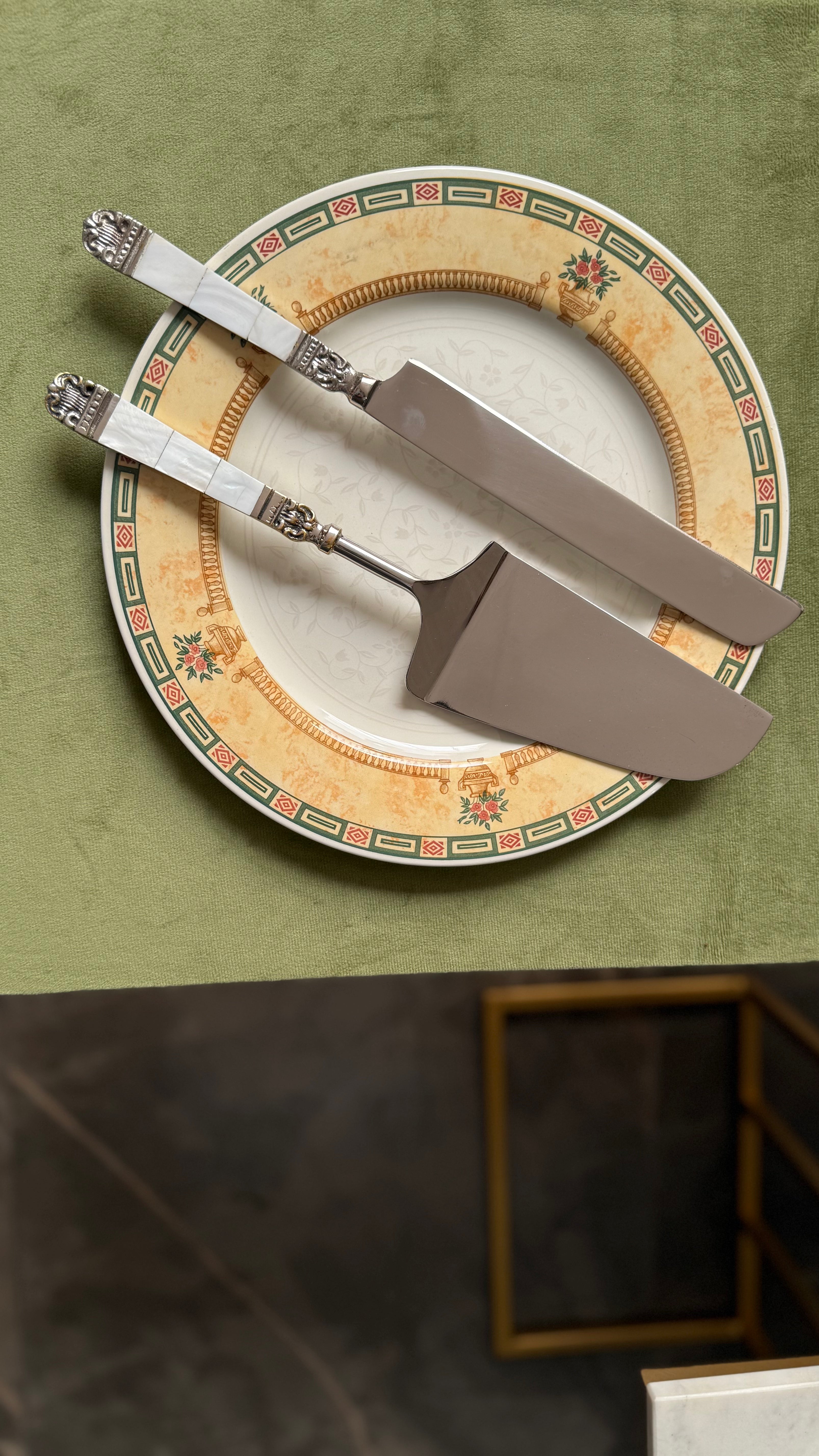 2pc cake server and knife